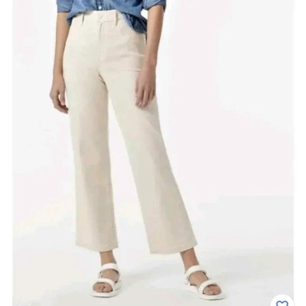 J. Crew wide flared leg cream Relaxed jeans‎ size 32 new!!